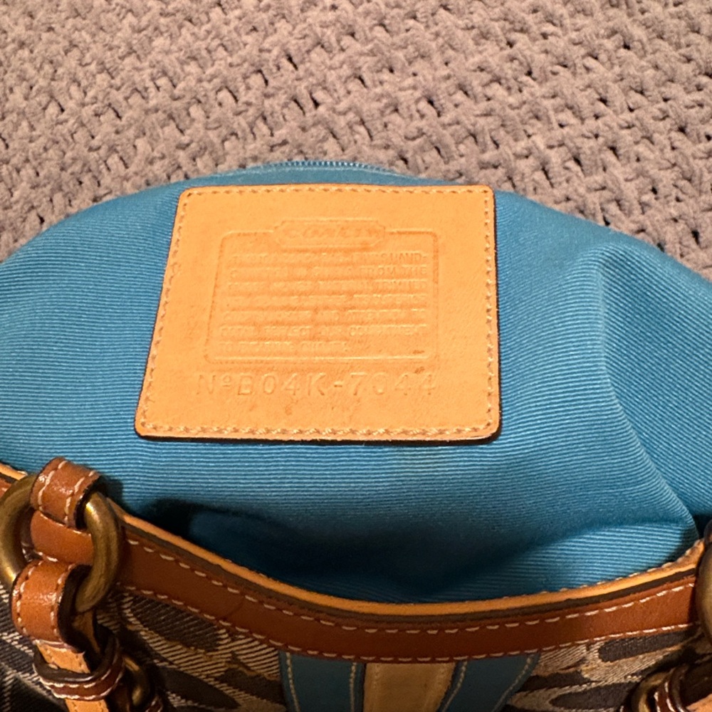 Vintage Coach 2004 Denim Tote - Picture 4 of 7